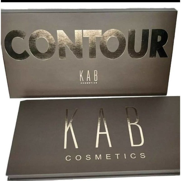 NIB KAB Cosmetics Contour/Highlight Volume II Palette - Picture 1 of 3
